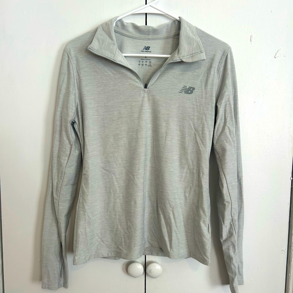 New Balance Light Grey Quarter Zip Women’s Small NEW